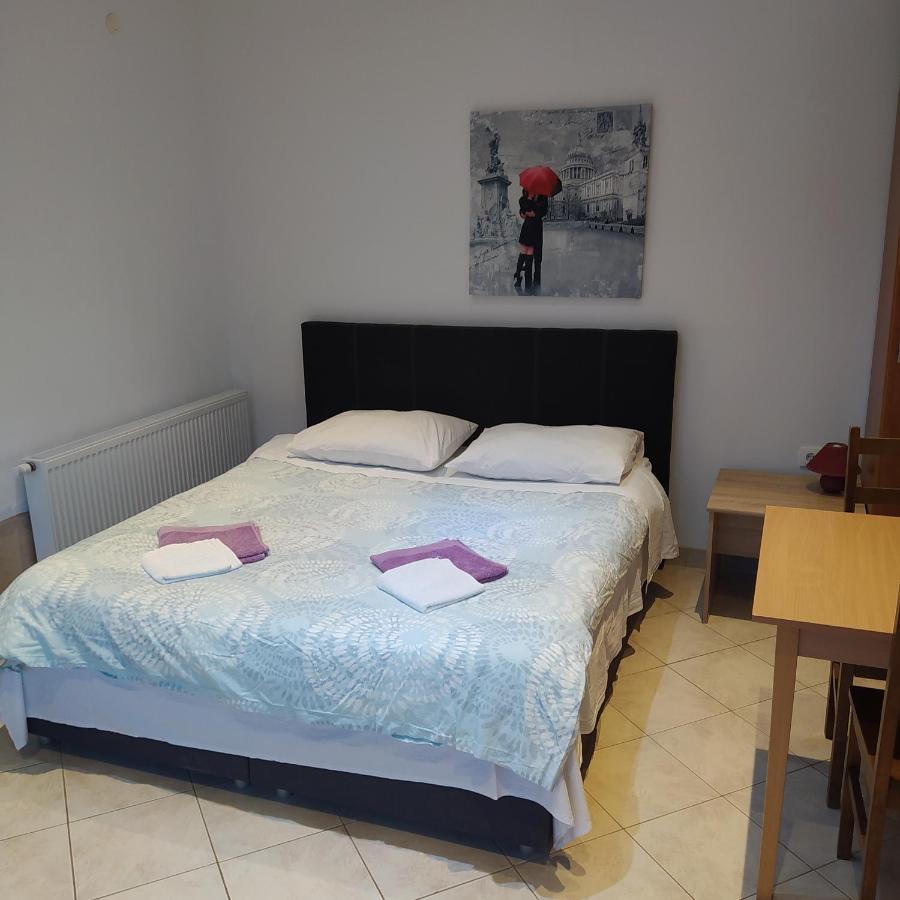 Zana Apartments Stari Grad  Ngoại thất bức ảnh