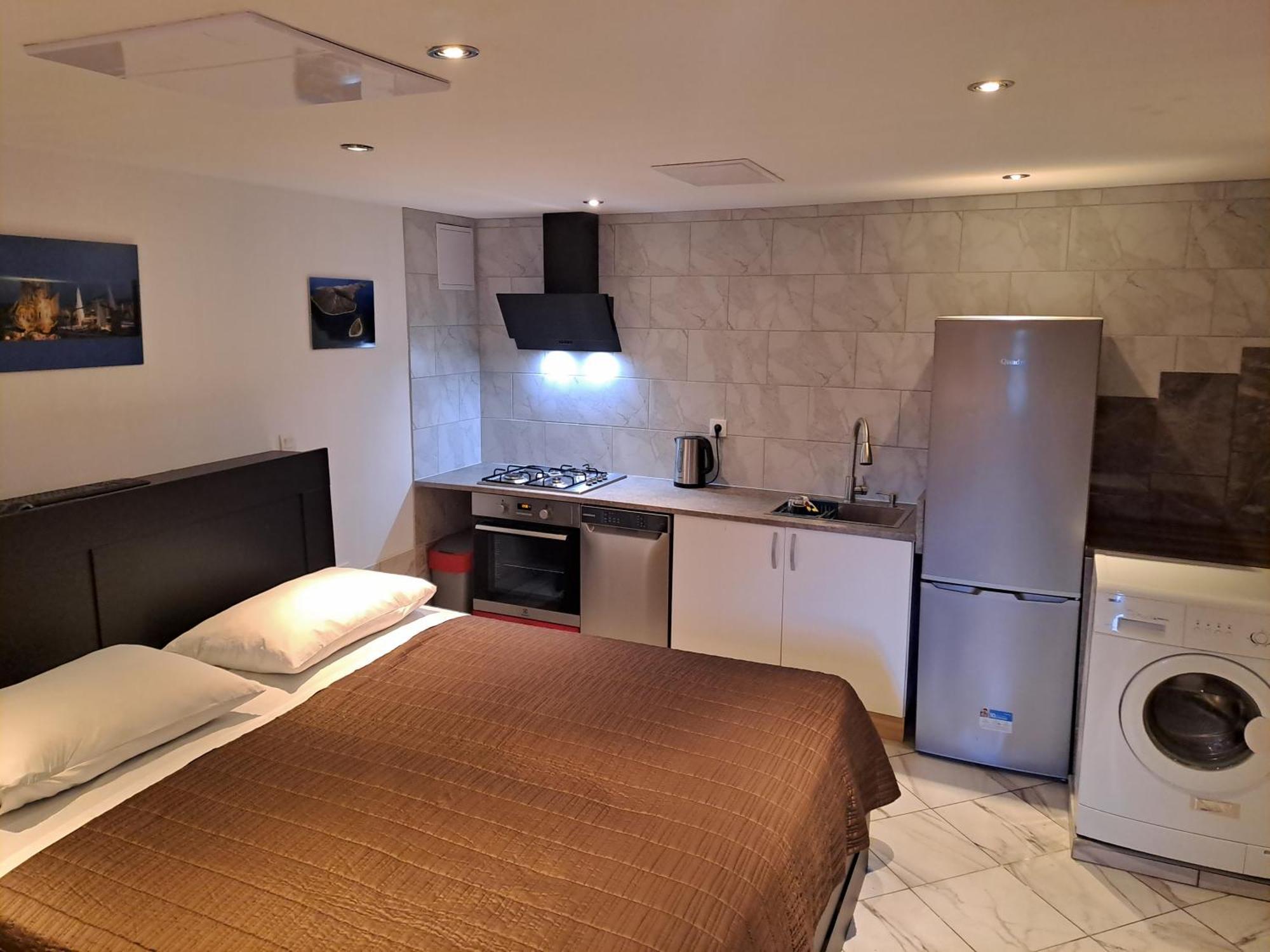 Zana Apartments Stari Grad  Phòng bức ảnh